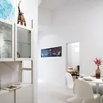 Апартаменты With Fireplace Near Underground Берлин